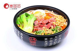 秦吉公老碗面加盟指南 加盟流程與費用詳解